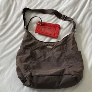 BAGELLINI NYLON BAG TOTE -CHOCOLATE COLOR w/ RED LINER